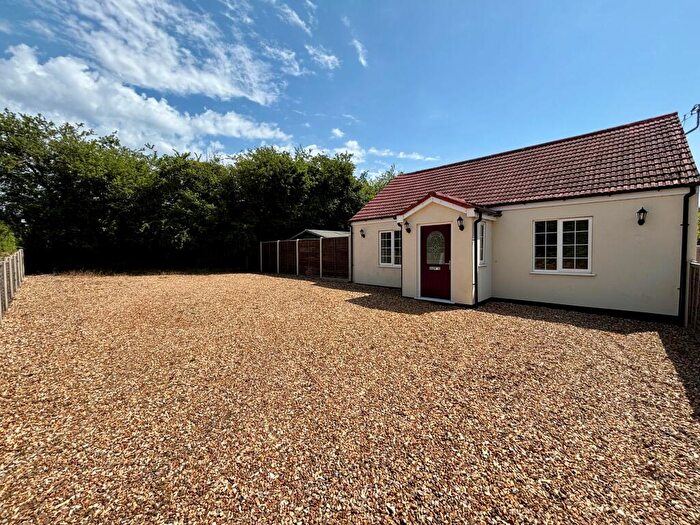 4 Bedroom Detached Bungalow To Rent In The Avenue, Brookville, Thetford, IP26