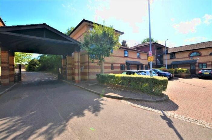 1 Bedroom Flat To Rent In Pincott Place London, SE4