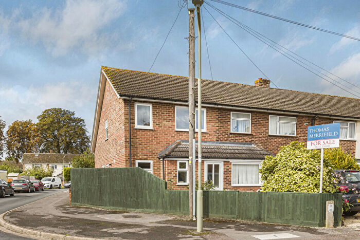 2 Bedroom End Of Terrace House For Sale In Benson Road, Abingdon, OX14