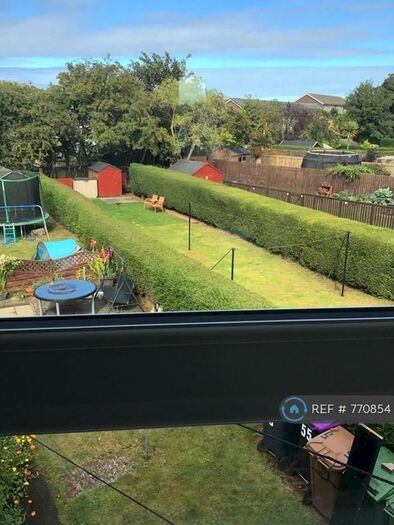 2 Bedroom Flat To Rent In West Crescent, Troon, KA10