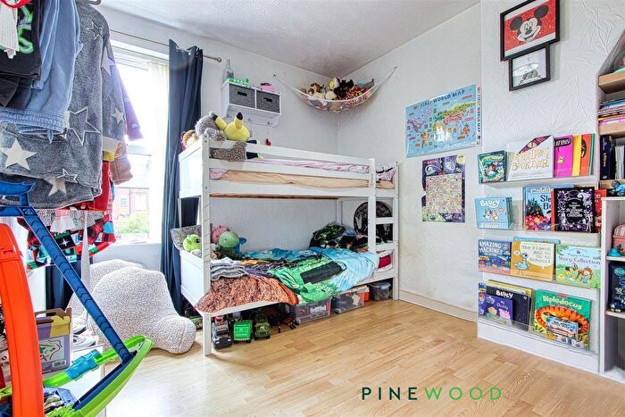 2 Bedroom Terraced House For Sale In Wharf Lane, Chesterfield, Derbyshire, S41
