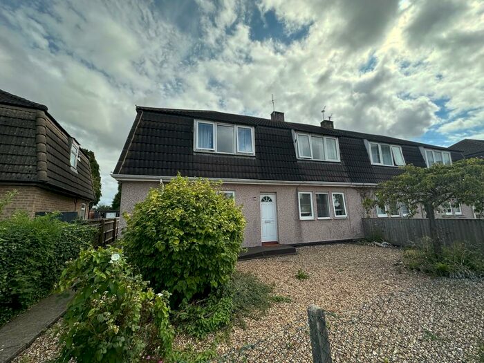 2 Bedroom Apartment To Rent In Champion Way, Oxford, OX4