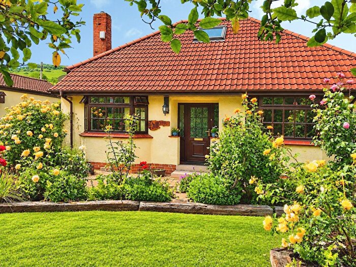 3 Bedroom Bungalow For Sale In Bristol Road, Brent Knoll, TA9