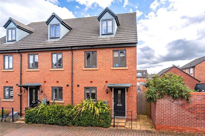 3 Bedroom End Of Terrace House For Sale In Duddell Street, Lawley Village, Telford, Shropshire, TF4