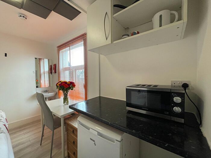Studio To Rent In Cromwell Road, London, SW7