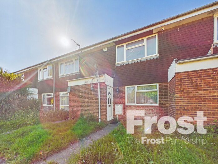 3 Bedroom Terraced House To Rent In Torridge Road, Langley, Berkshire, SL3