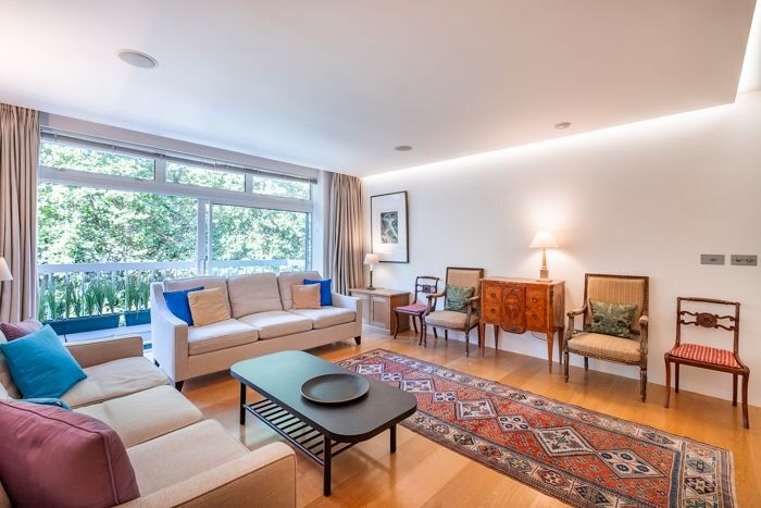 2 Bedroom Flat To Rent In Hans Place, London, SW1X