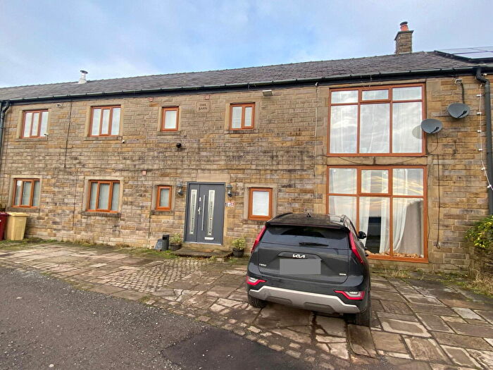 6 Bedroom Barn Conversion For Sale In Owl Barn, Hampsons Farm, Smithills, BL1