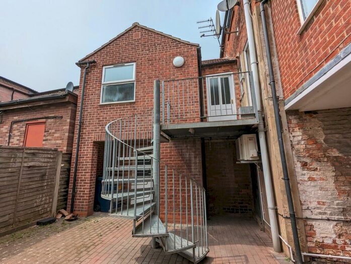 1 Bedroom Flat To Rent In North Street, Grantham, NG31