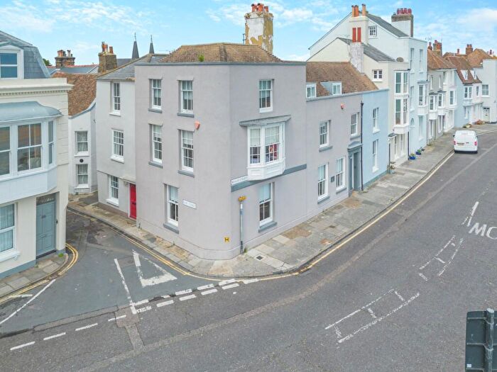 4 Bedroom House For Sale In Beach Street, Deal, Kent, CT14