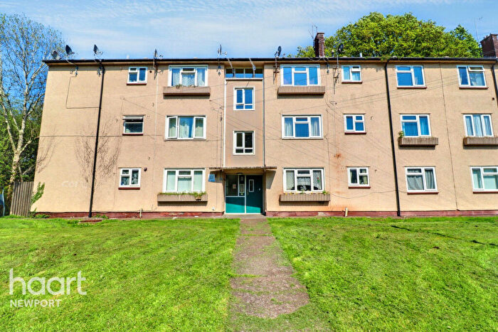 2 Bedroom Apartment For Sale In Roding Close, Newport, NP20