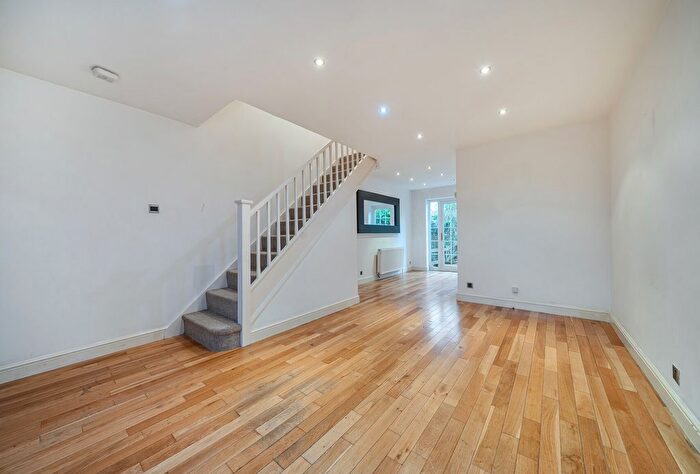 2 Bedroom Terraced House For Sale In Pendragon Walk, London, NW9