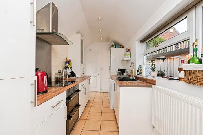 3 Bedroom Character Property For Sale In Cadbury Heath Road, Bristol, BS30