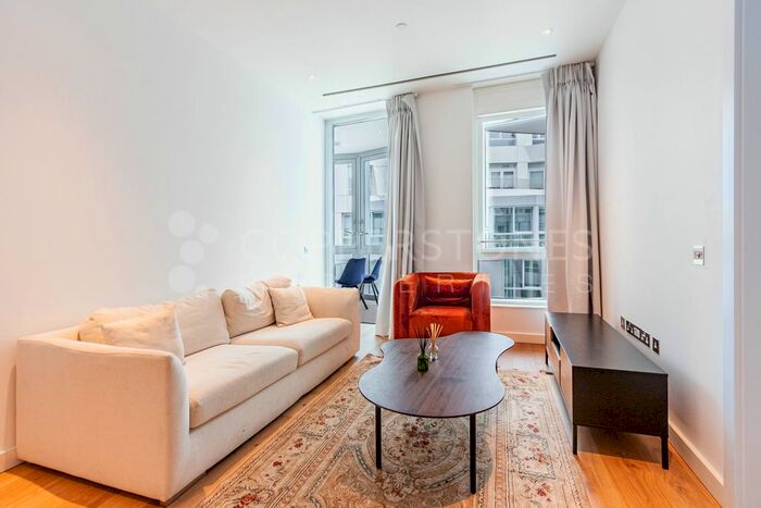 2 Bedroom Flat To Rent In Wilshire House, Prospect Way, Nine Elms, SW11