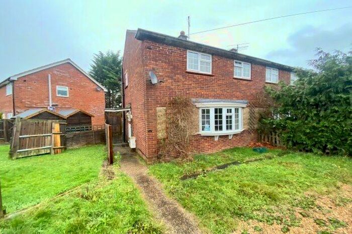 3 Bedroom Property To Rent In Homestall, Guildford, GU2