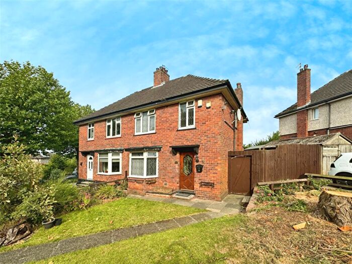 3 Bedroom Semi-Detached House To Rent In Laurel Road, Dudley, West Midlands, DY1