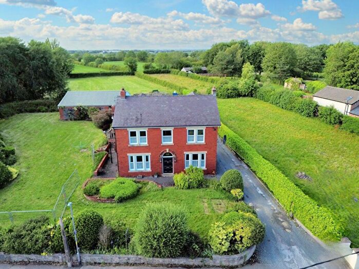 5 Bedroom Detached House For Sale In Marsh Lane, Longton, PR4