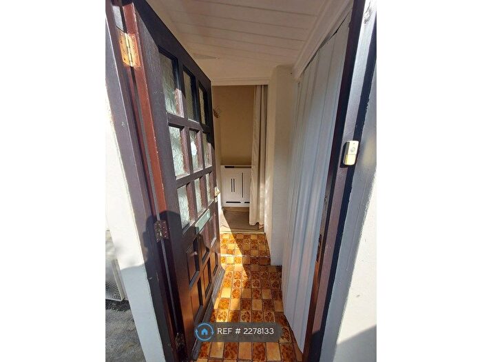 1 Bedroom Flat To Rent In Combe Martin Pharmacy, Combe Martin, Ilfracombe, EX34