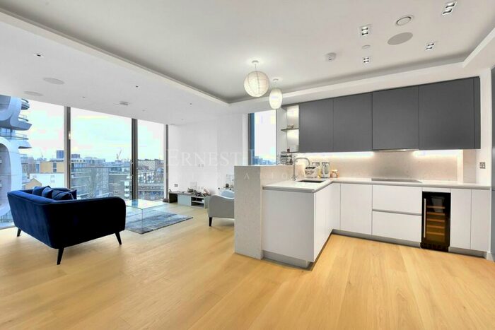 2 Bedroom Apartment To Rent In Aurora Apartments, City Road, Clerkenwell, EC1V