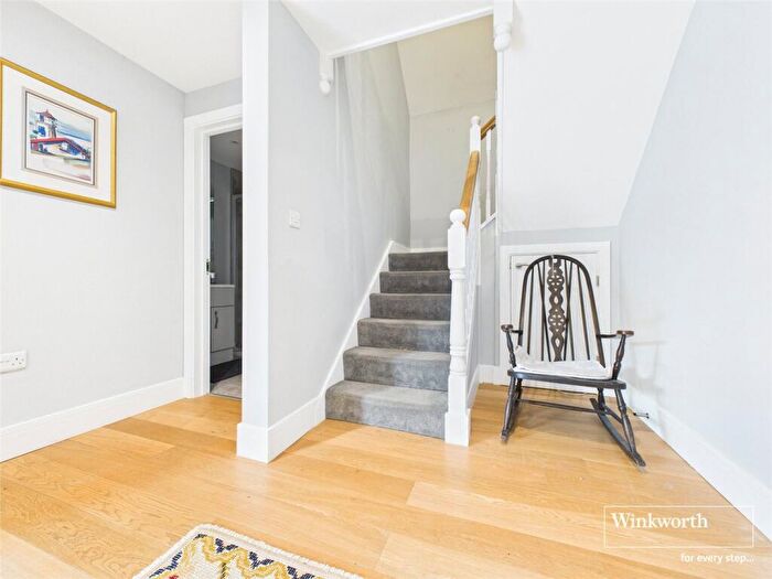 5 Bedroom Barn Conversion For Sale In James Farm, James Lane, Grazeley Green, Reading, RG7