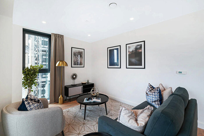 2 Bedroom Apartment To Rent In Pinnacle Tower, SE13