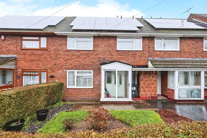 3 Bedroom Terraced House For Sale In Bucknall Crescent, Birmingham, B32