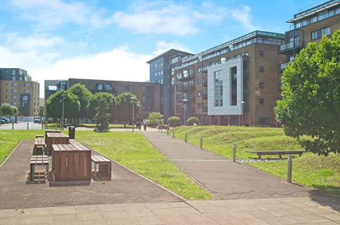 1 Bedroom Apartment To Rent In Flatholm House, Prospect Place, CF11