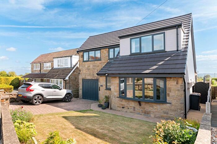 4 Bedroom Detached House For Sale In Summer Lane, Emley, HD8