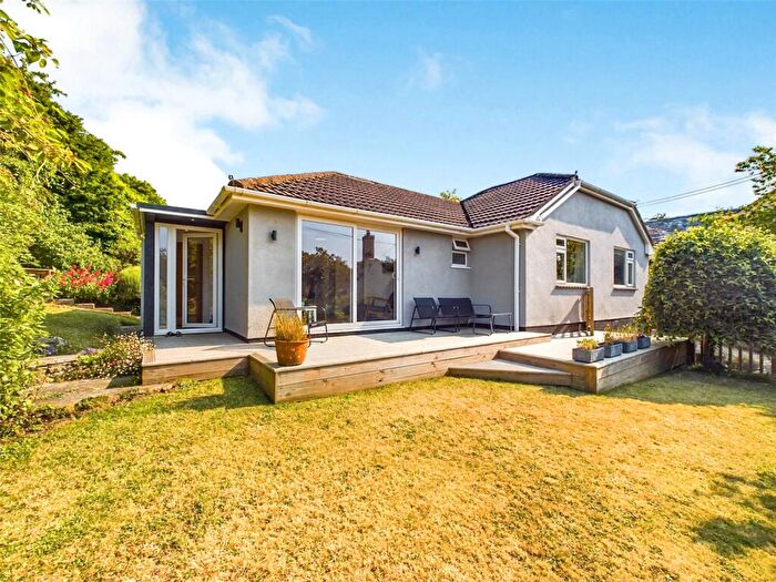 3 Bedroom Bungalow To Rent In Stratton, Bude, EX23