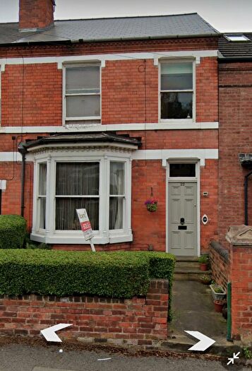 4 Bedroom Terraced House To Rent In Highgate Road, Walsall, WS1