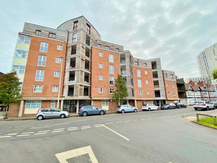 2 Bedroom Flat To Rent In Friars Road, Coventry CV1