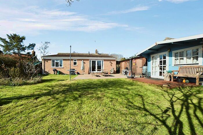 4 Bedroom Bungalow For Sale In High Road, Needham, Harleston, IP20