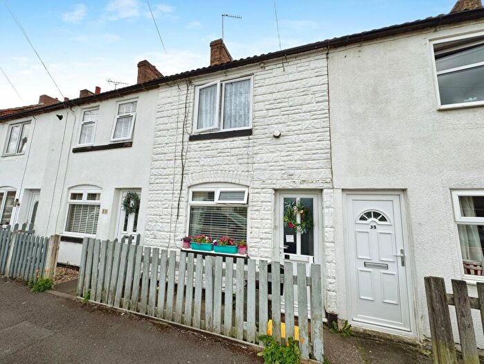 2 Bedroom Terraced House For Sale In Hall Street, Church Gresley, DE11