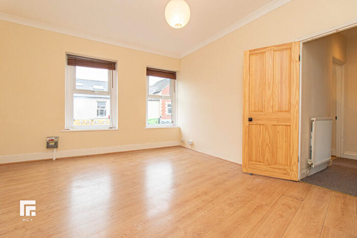 2 Bedroom Maisonette To Rent In Salisbury Road, Cathays, Cardiff, CF24