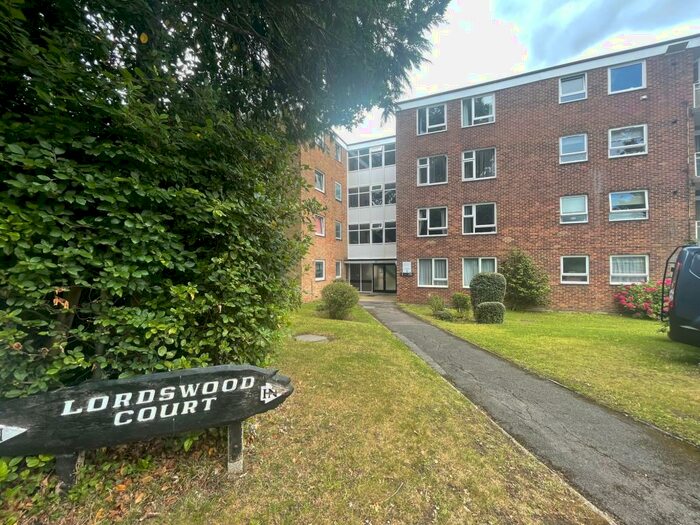 2 Bedroom Apartment To Rent In Lordswood Court, Southampton, SO16
