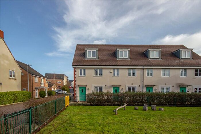 3 Bedroom House To Rent In Rowan Drive, Lyde Green, Bristol, BS16