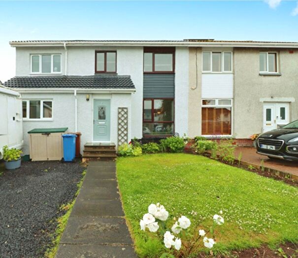 5 Bedroom Semi-Detached House For Sale In Gillespie Grove, Comrie, Dunfermline, KY12