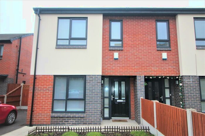 2 Bedroom Terraced House To Rent In Heartwood Road, Manchester, M23