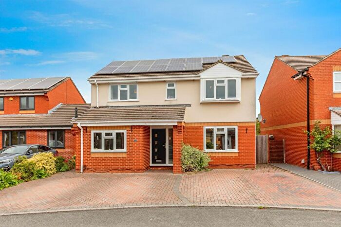 5 Bedroom Detached House For Sale In Watch Elm Close, Bradley Stoke, Bristol, BS32
