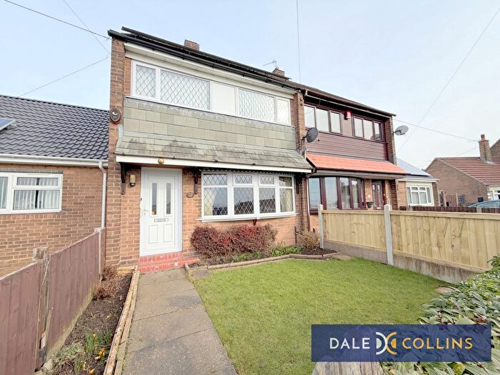 2 Bedroom Town House For Sale In Alderney Crescent, Longton, ST3