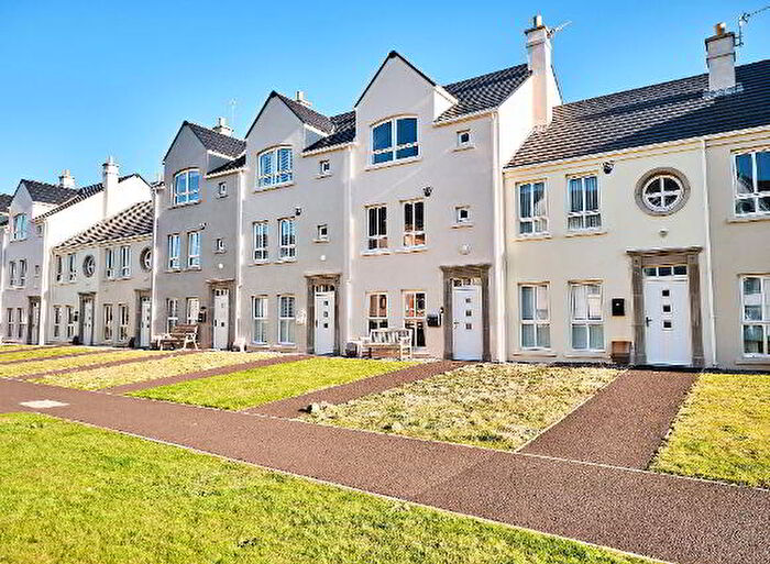 4 Bedroom TownHouse For Sale In West Strand Drive, Portrush, BT56