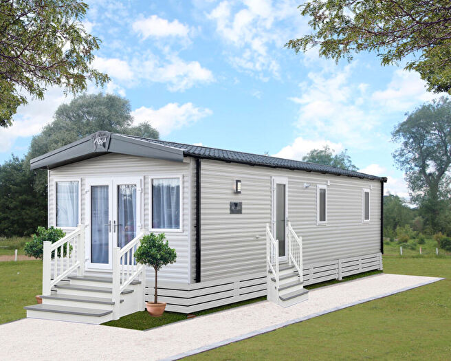 2 Bedroom Lodge For Sale In Ringwood, Hampshire, BH24