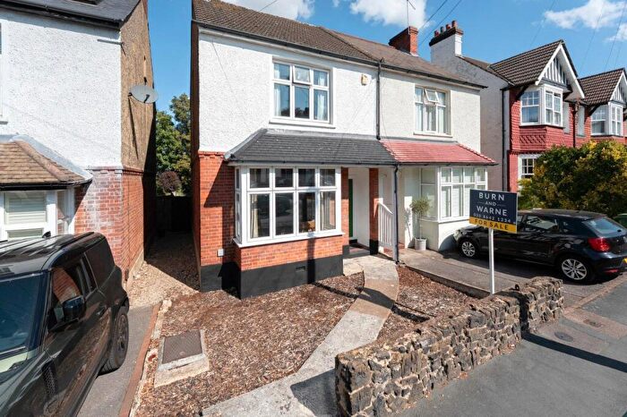 3 Bedroom Semi Detached House For Sale In Cumnor Road, Sutton, SM2