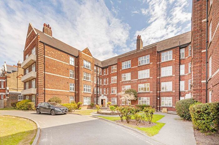 2 Bedroom Flat To Rent In Kings Avenue, Clapham, SW4