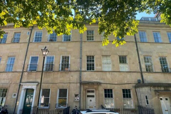 2 Bedroom Flat To Rent In Grosvenor Place, Bath, BA1