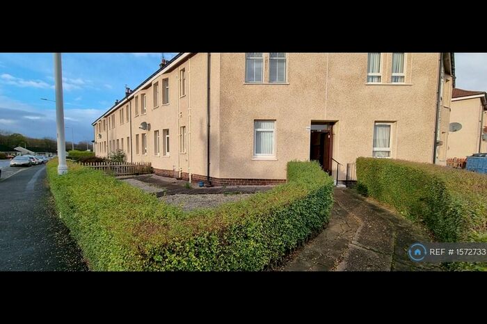 2 Bedroom Flat To Rent In Gallowhill Road, Paisley, PA3