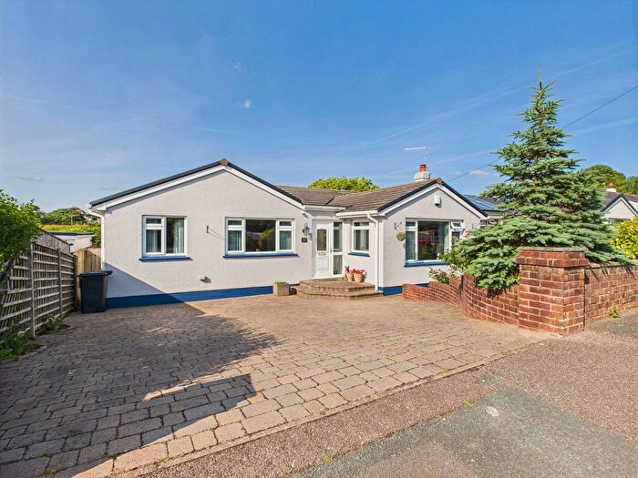 3 Bedroom Bungalow For Sale In Greenway Park, Galmpton, Brixham, TQ5