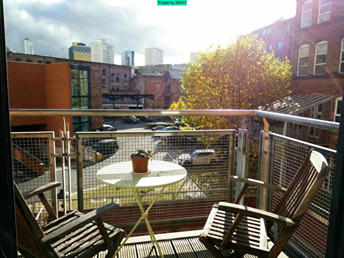 2 Bedroom Apartment To Rent In Newhall Court, George Street, Birmingham, B3
