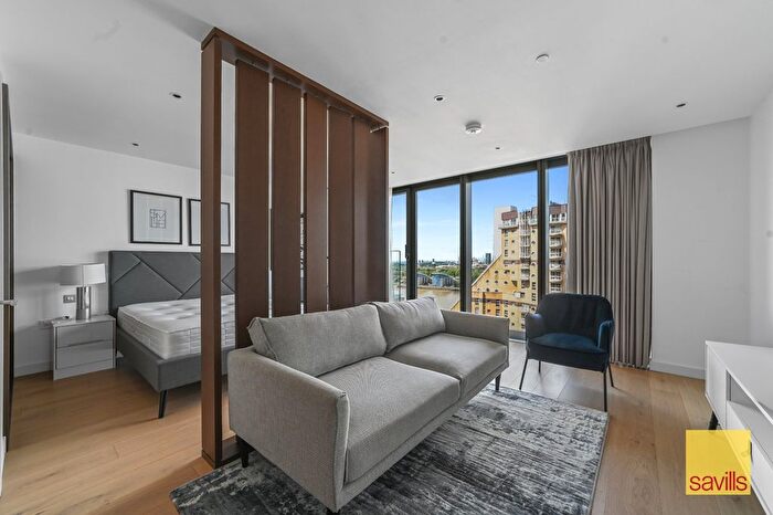 Studio For Sale In Landmark Pinnacle, Marsh Wall, Canary Wharf, London, E14