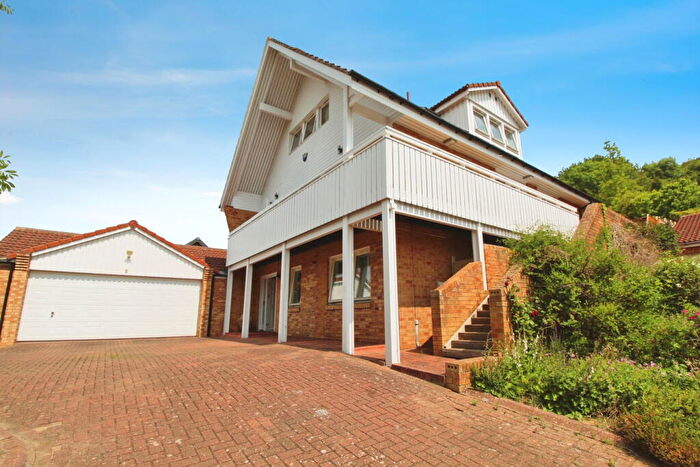 5 Bedroom Detached House For Sale In New Ridley Road, Stocksfield, NE43